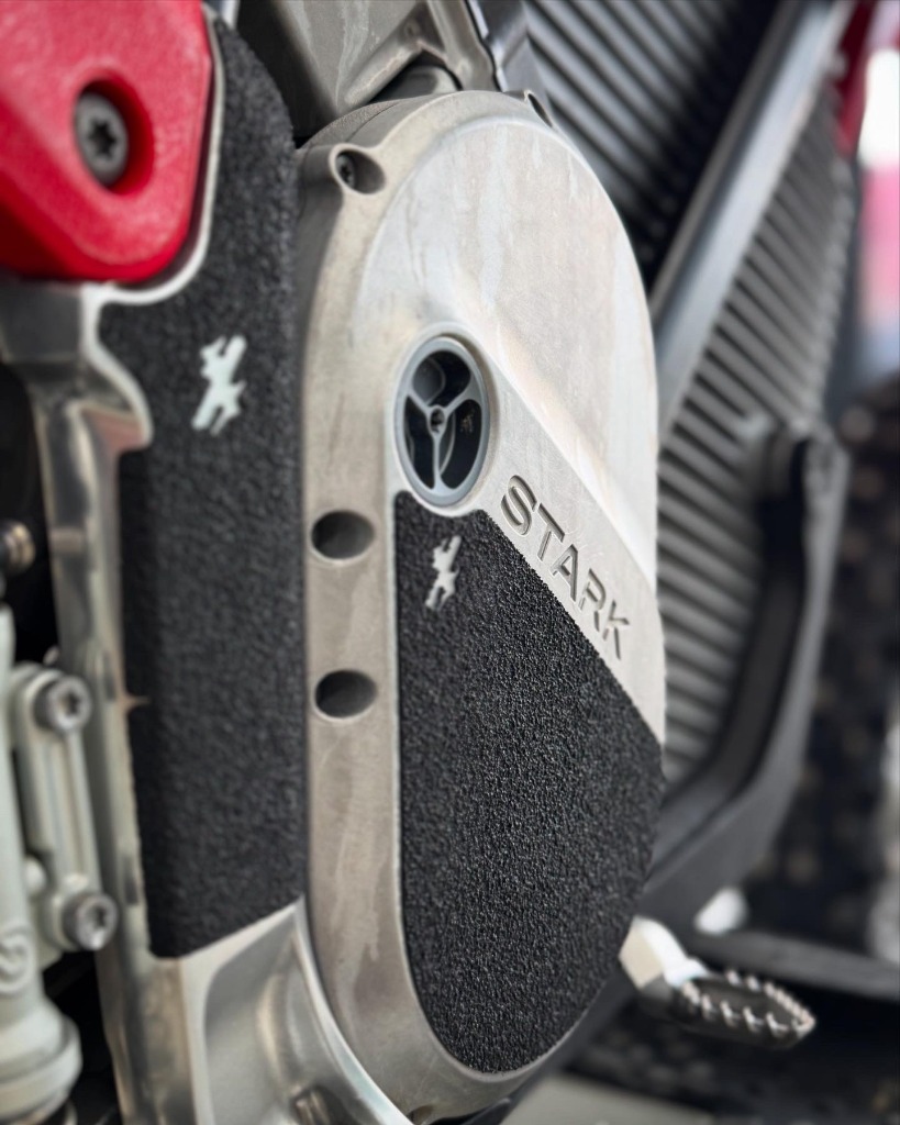 X-Trem Grip Story Image 2